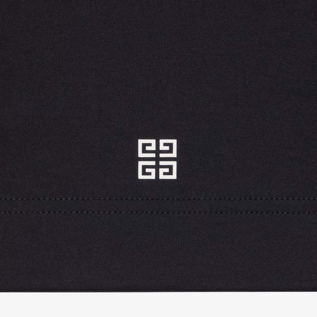 Camiseta Givenchy
