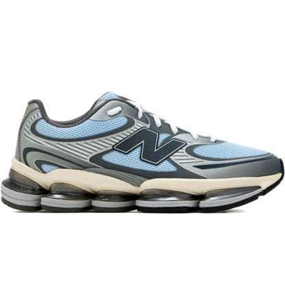 New Balance 2000