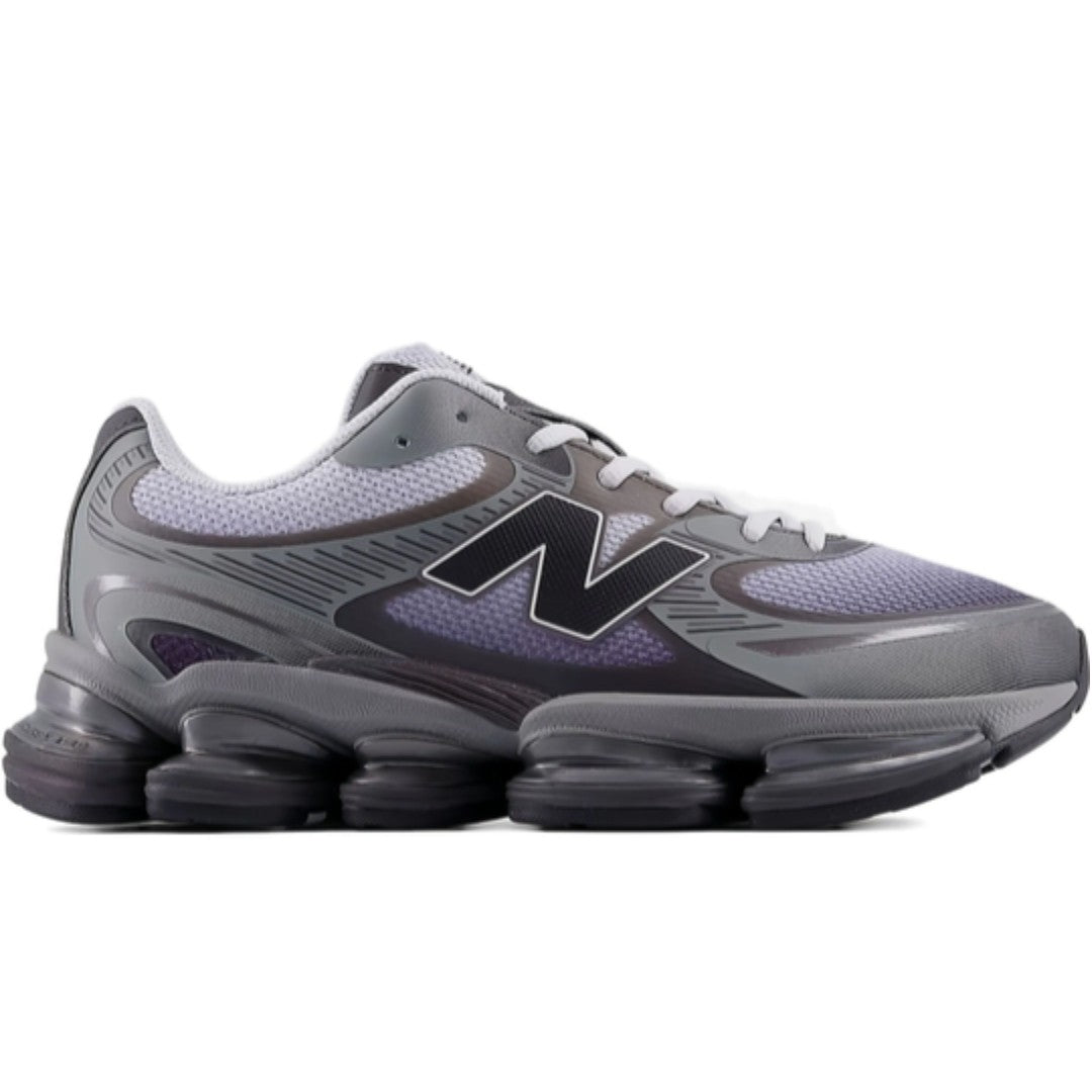 New Balance 2000